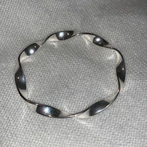 Wavy Silver Bangle